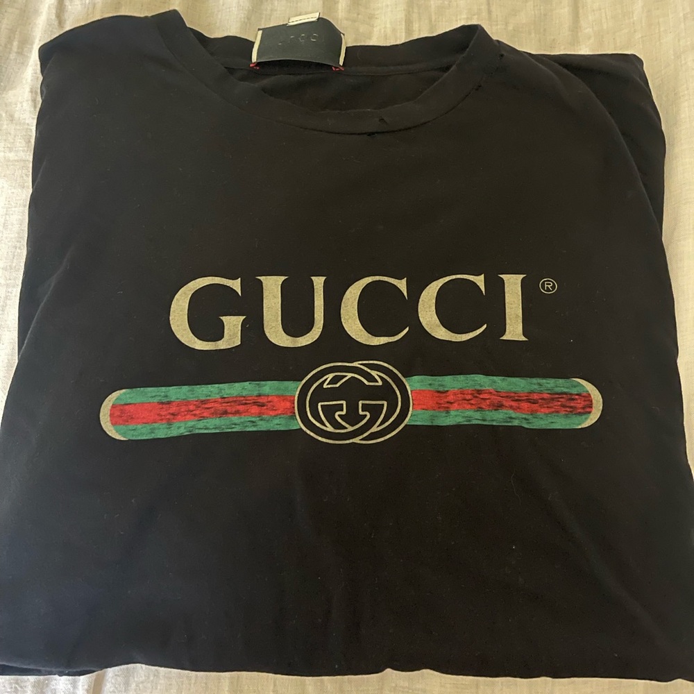 Gucci oversized t-shirt with Gucci logo